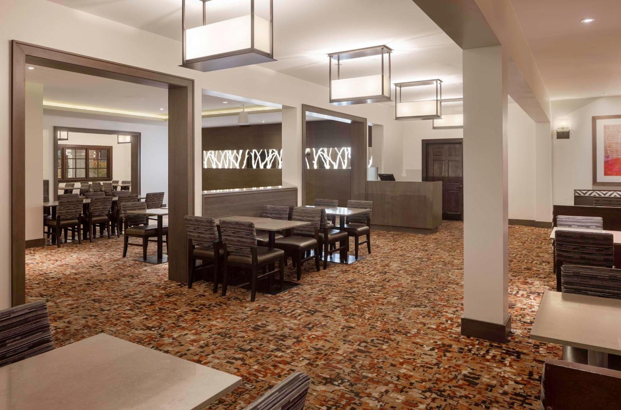 Embassy Suites By Hilton Palm Desert Exterior photo