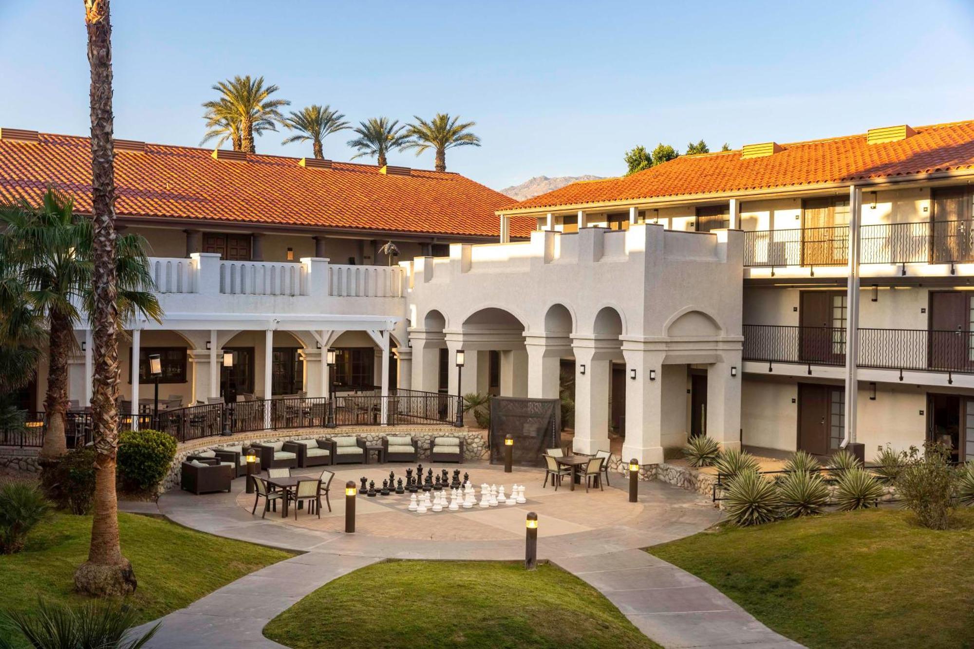 Embassy Suites By Hilton Palm Desert Exterior photo